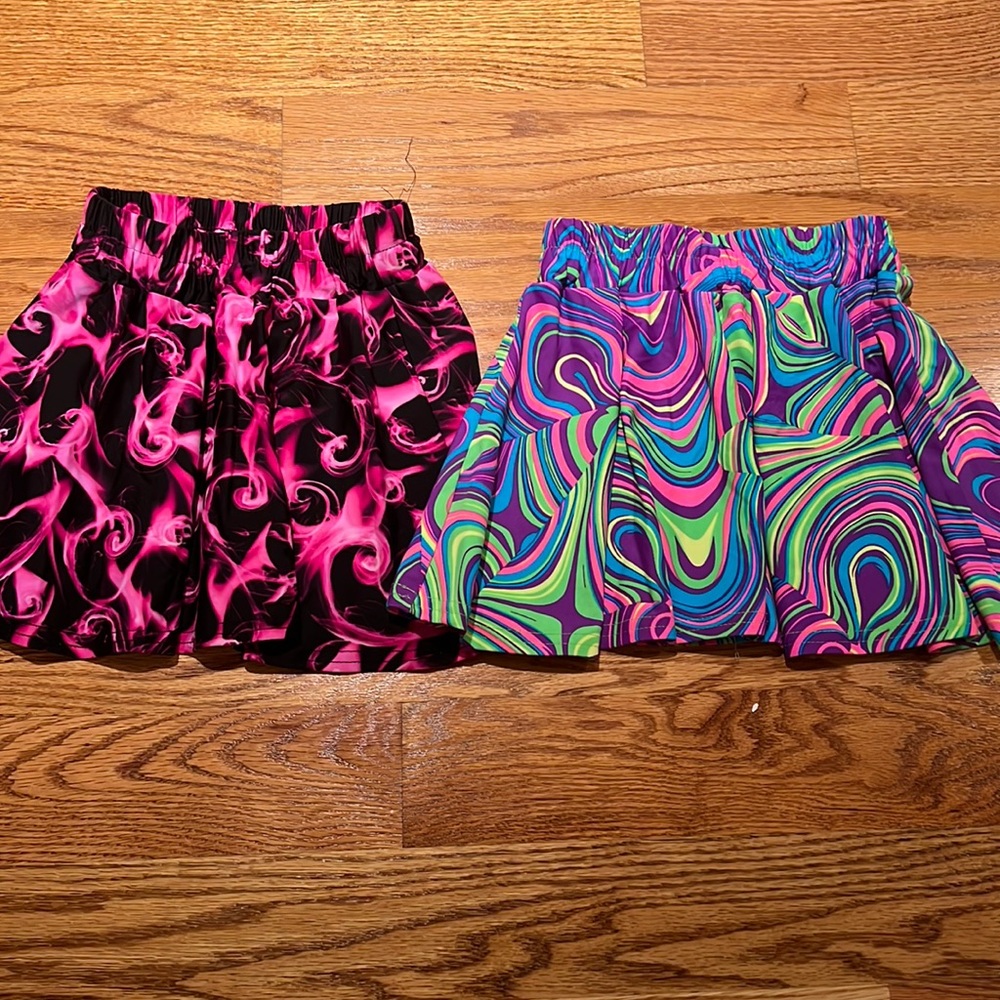 Two Dori Creations skater skirts perfect on their own or over leggings! Size 5/6